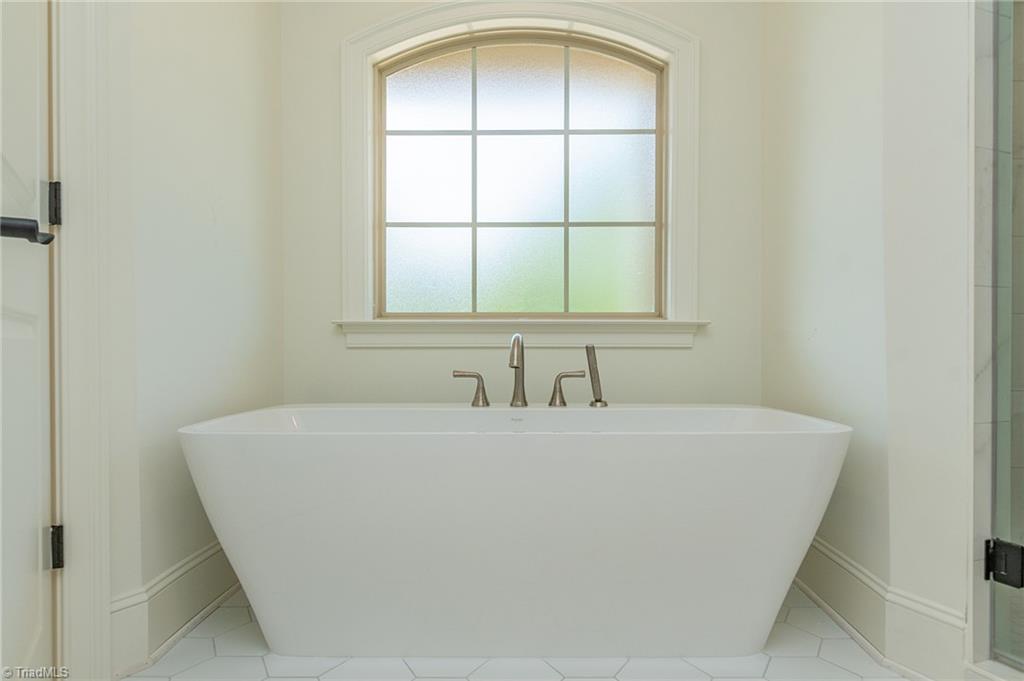 7912 Duck Pond Court Property Photo 20