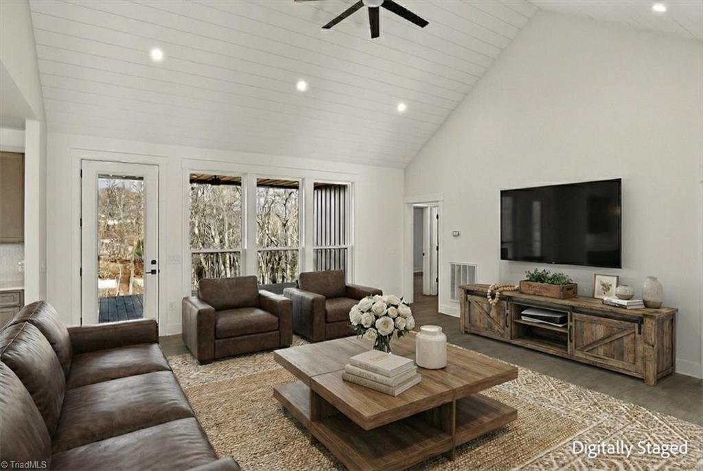 20 Busic Ridge Property Photo 4