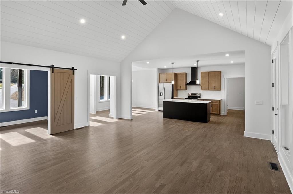 20 Busic Ridge Property Photo 28