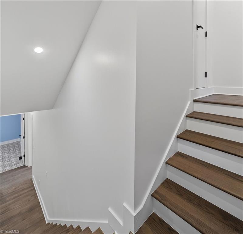 20 Busic Ridge Property Photo 43