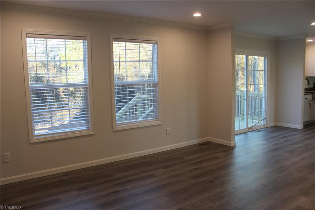 101 Dalton Loop Property Photo 11