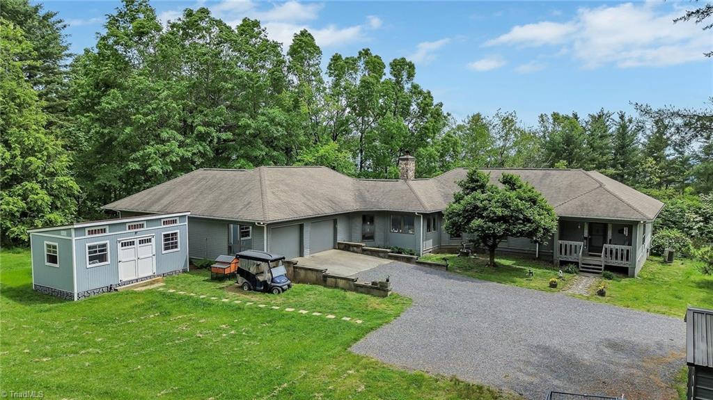 931 Property Photo 1
