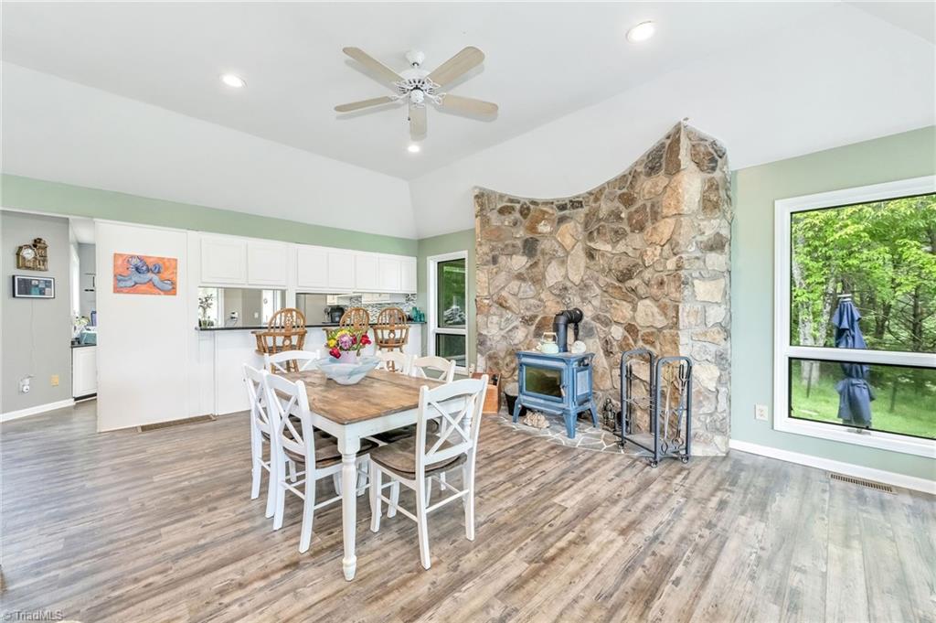 931 Property Photo 6