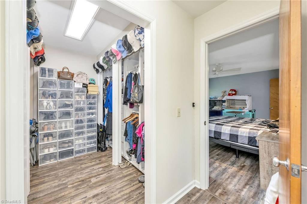 931 Property Photo 11