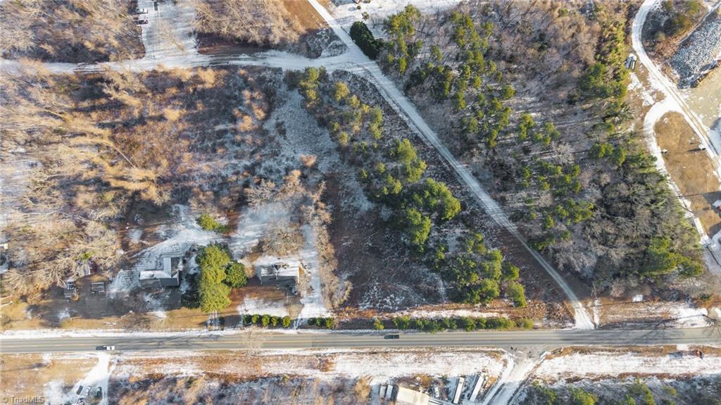 5600 Skyline Avenue Property Photo 9