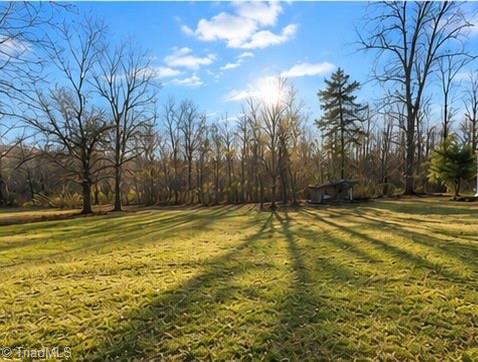2282 Old Pipers Gap Property Photo 7