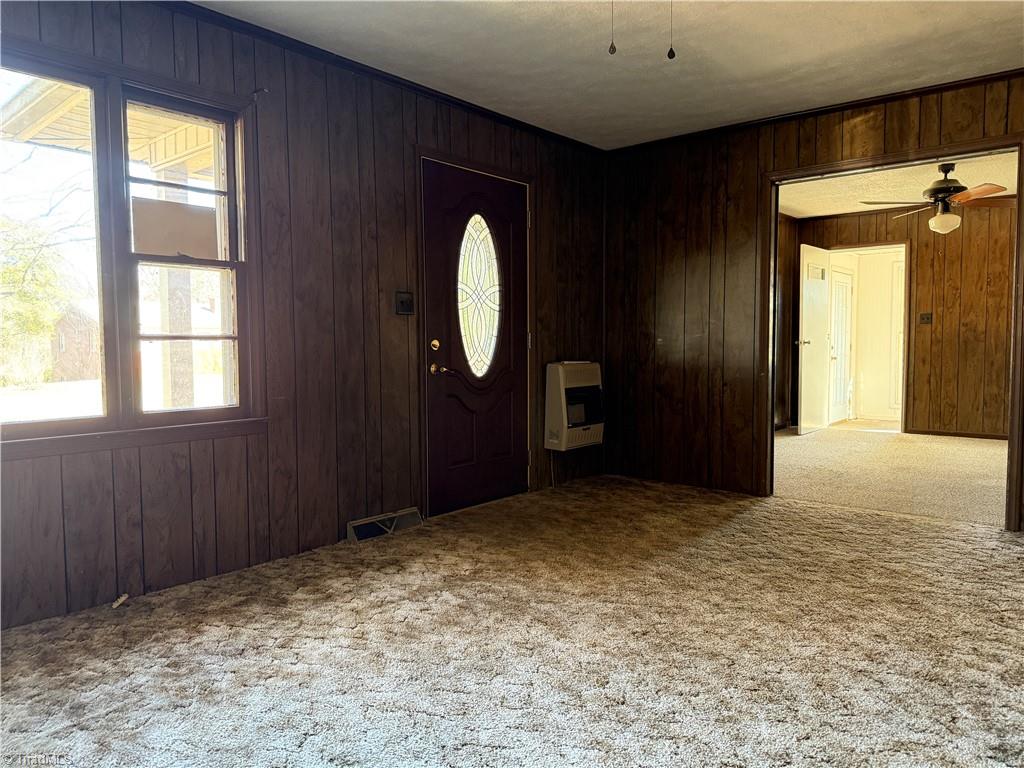 2282 Old Pipers Gap Property Photo 15