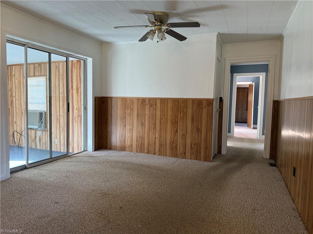 2282 Old Pipers Gap Property Photo 20