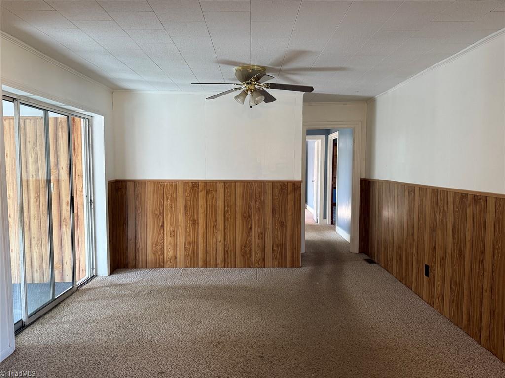 2282 Old Pipers Gap Property Photo 21