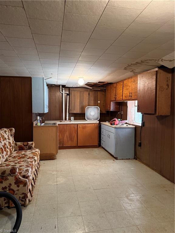 2282 Old Pipers Gap Property Photo 38