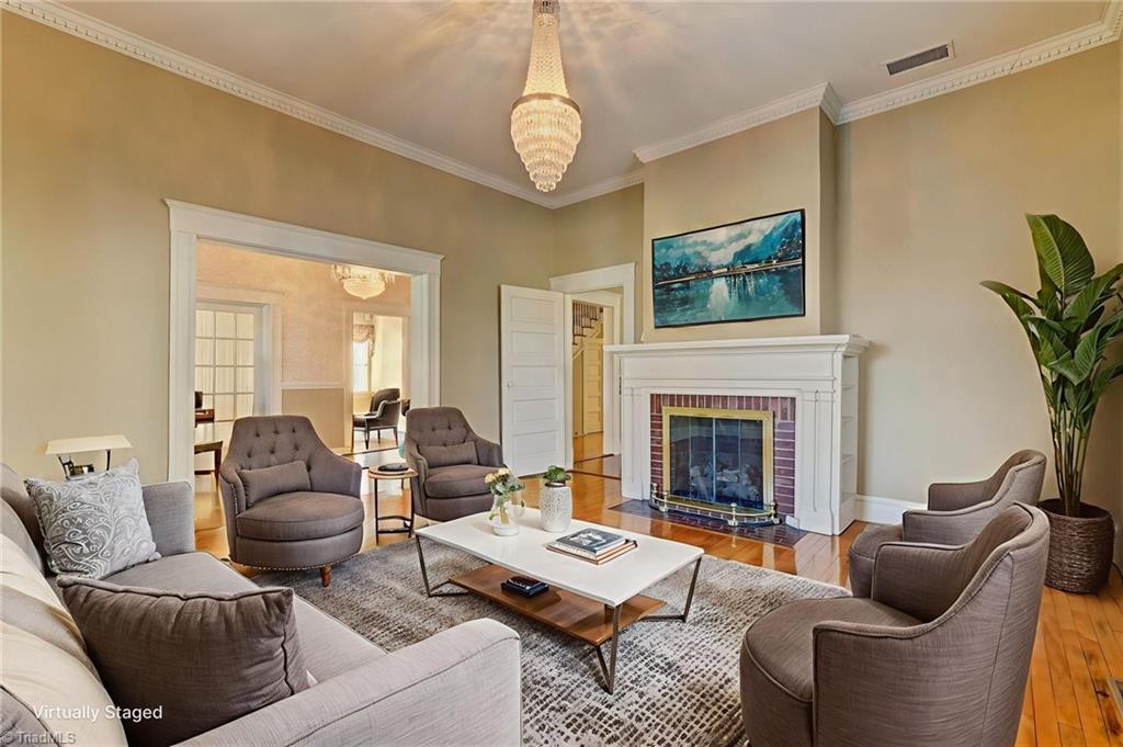 521 Patrick Street Property Photo 11