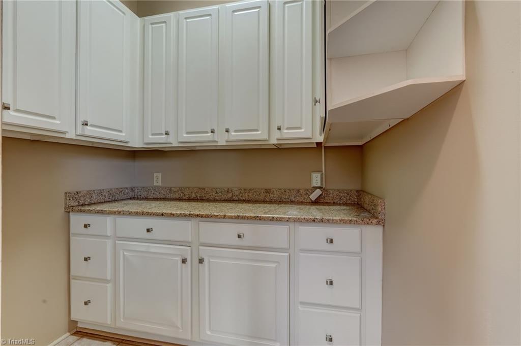 521 Patrick Street Property Photo 29