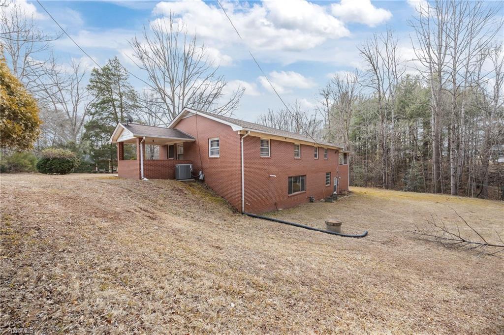 806 7th Avenue Property Photo 35