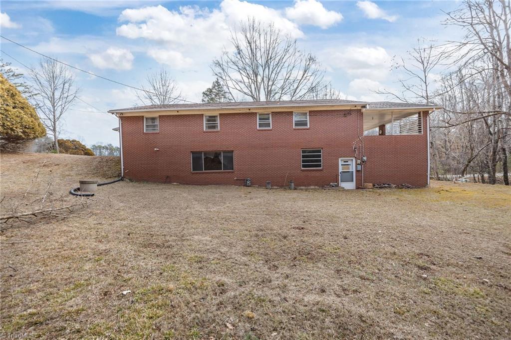 806 7th Avenue Property Photo 36