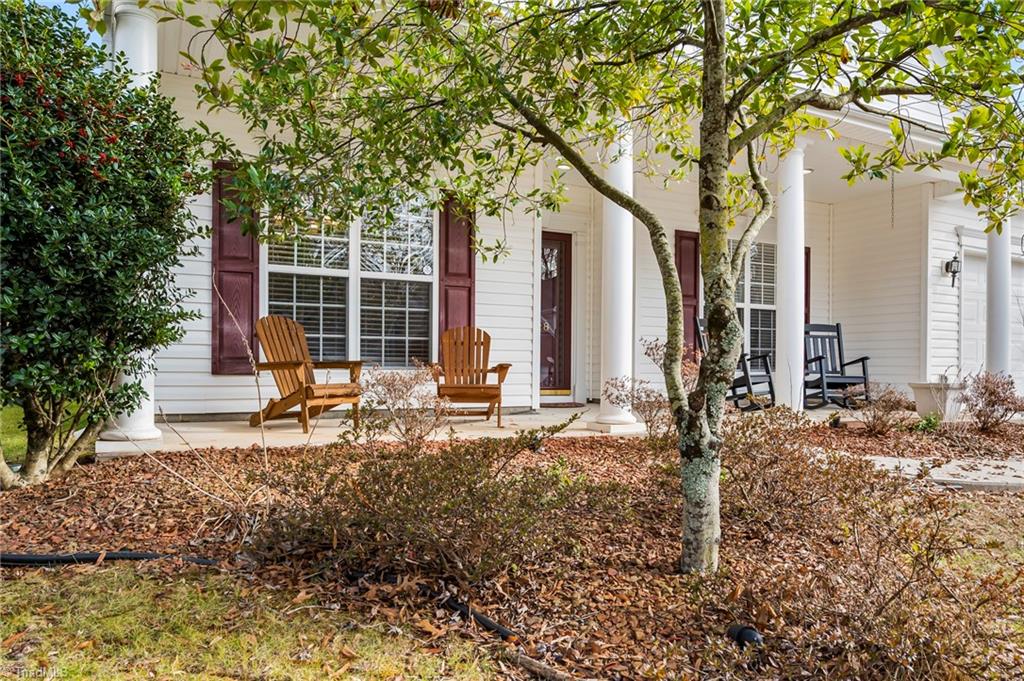 4128 Shadetree Drive Property Photo 3