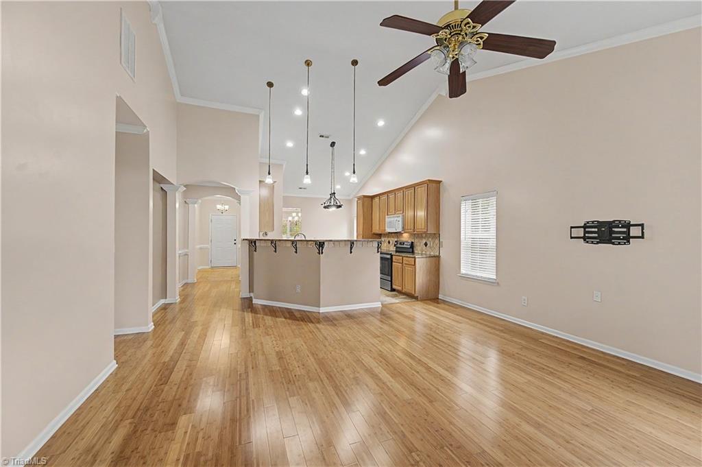 4128 Shadetree Drive Property Photo 15