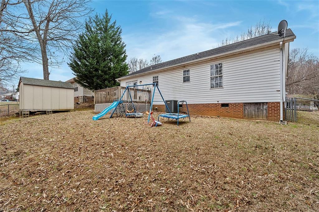 113 Falling Creek Drive Property Photo 25