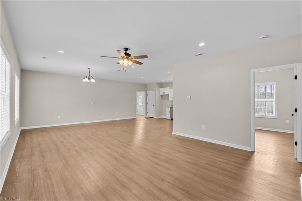576 Twain Drive Property Photo 3