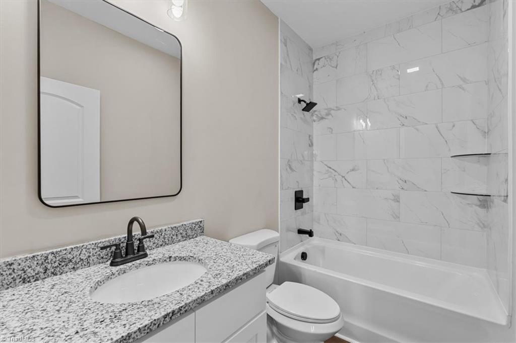 576 Twain Drive Property Photo 15