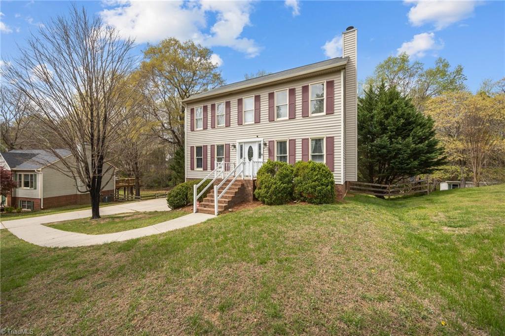6021 Stone Bluff Drive Property Photo 1