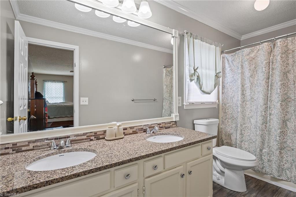 6021 Stone Bluff Drive Property Photo 18