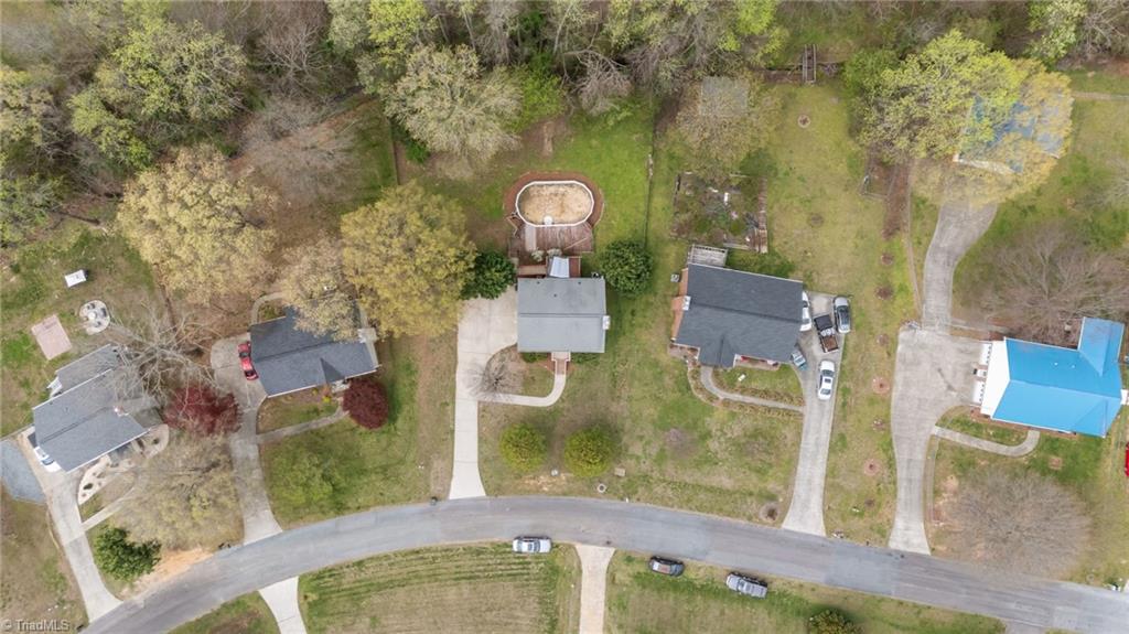 6021 Stone Bluff Drive Property Photo 31