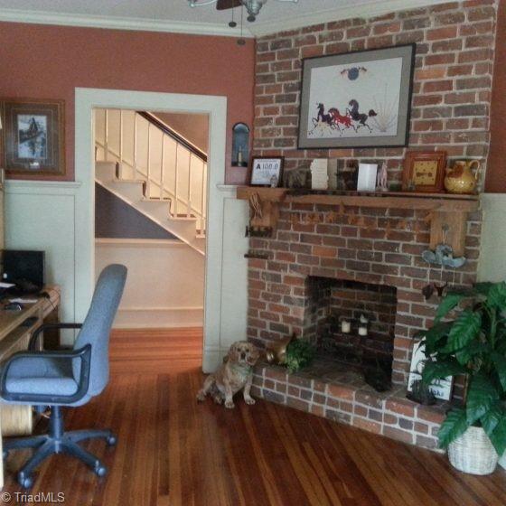 216 W Hunter Street Property Photo 4