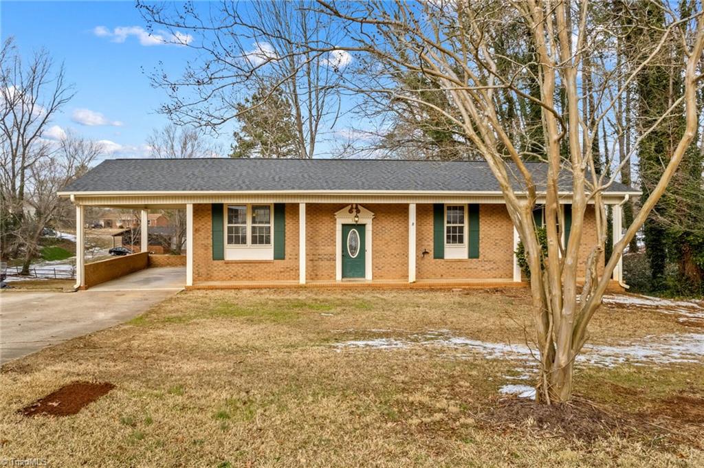 535 Log Barn Road Property Photo 2