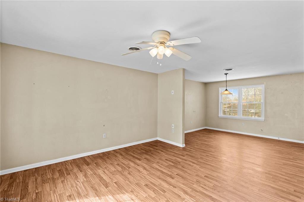 535 Log Barn Road Property Photo 10