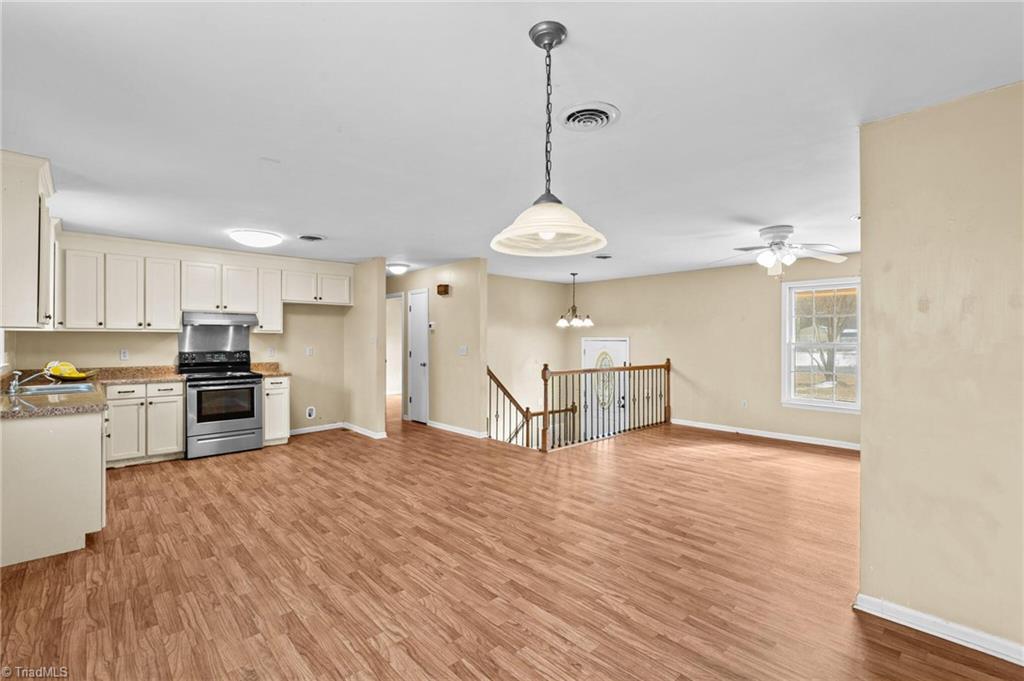 535 Log Barn Road Property Photo 17