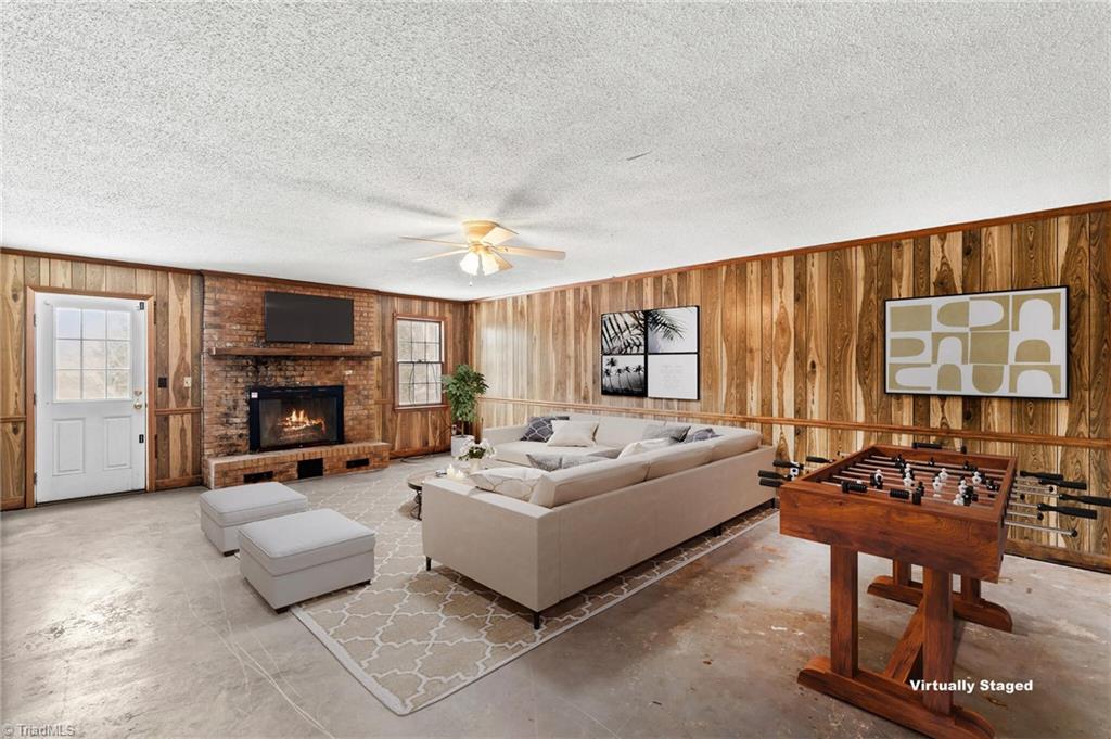 535 Log Barn Road Property Photo 37