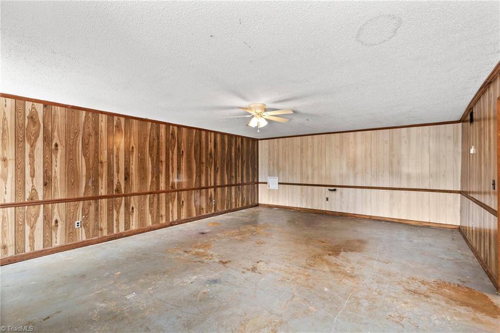 535 Log Barn Road Property Photo 39