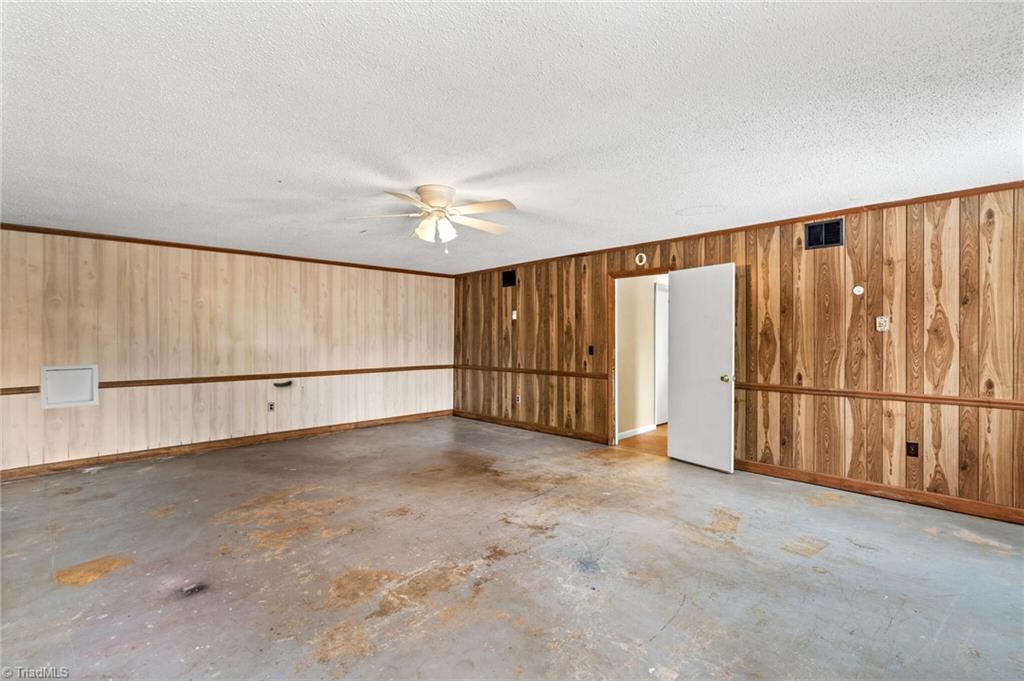 535 Log Barn Road Property Photo 41