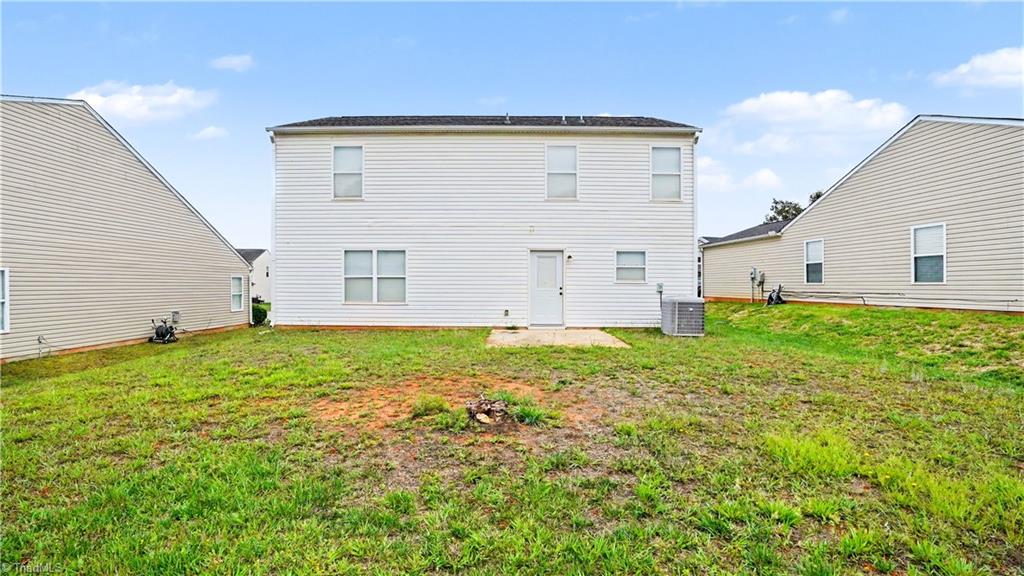 3904 Whispering Willows Drive Property Photo 33