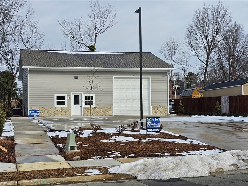 112 E Gilbreath Street Property Photo 16