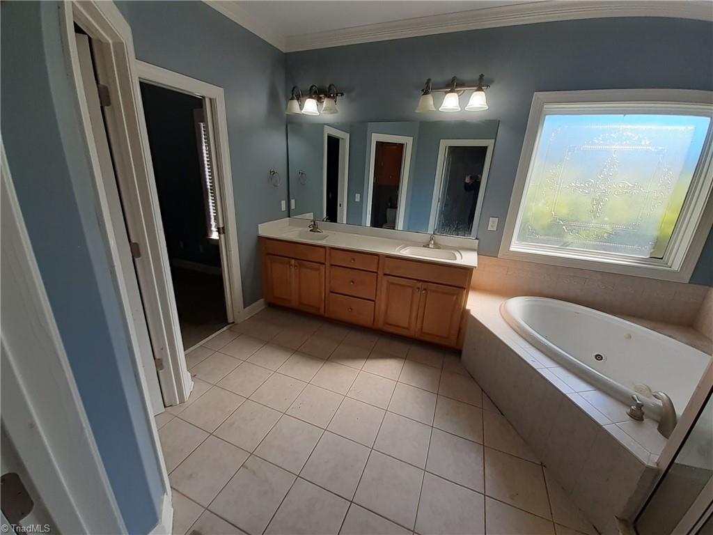 705 Gadwall Drive Property Photo 16
