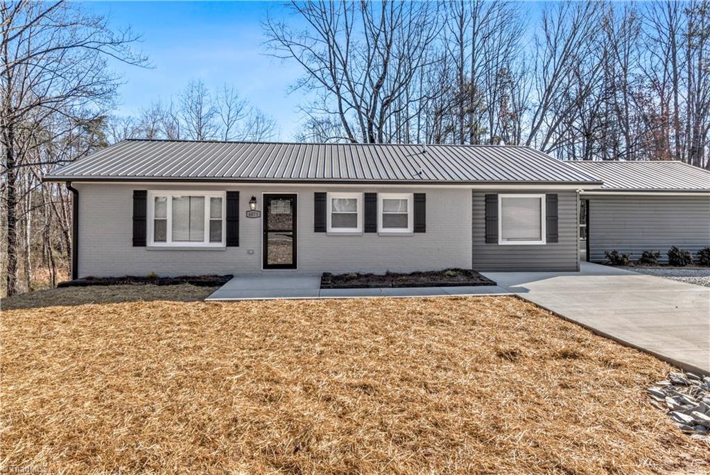 4075 E NC Highway 268 Property Photo 1