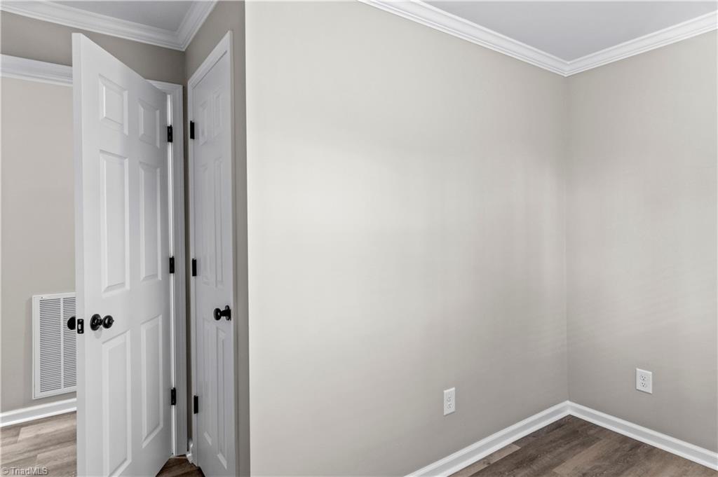 4075 E Nc Highway 268 Property Photo 18