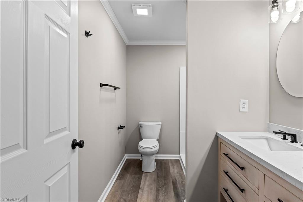 4075 E Nc Highway 268 Property Photo 20