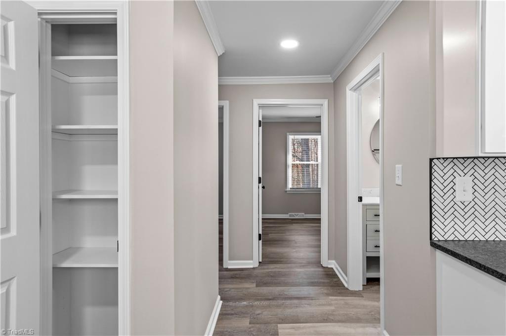 4075 E Nc Highway 268 Property Photo 25