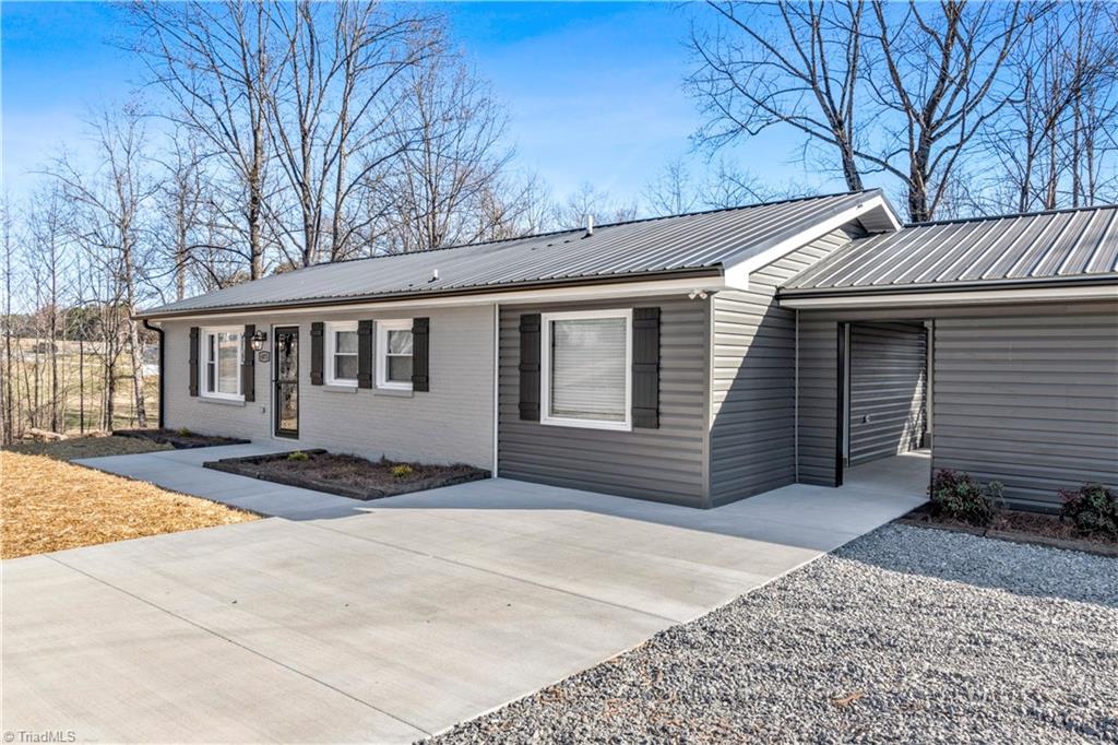 4075 E Nc Highway 268 Property Photo 29