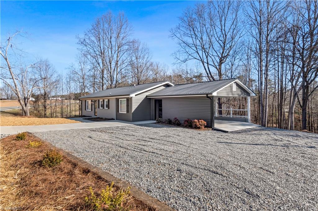 4075 E Nc Highway 268 Property Photo 30