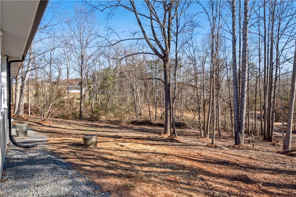 4075 E Nc Highway 268 Property Photo 32