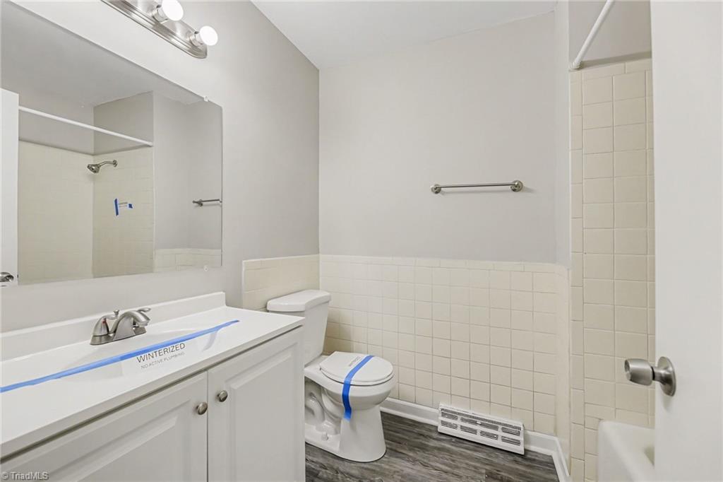 1348 Waybridge Lane Property Photo 14