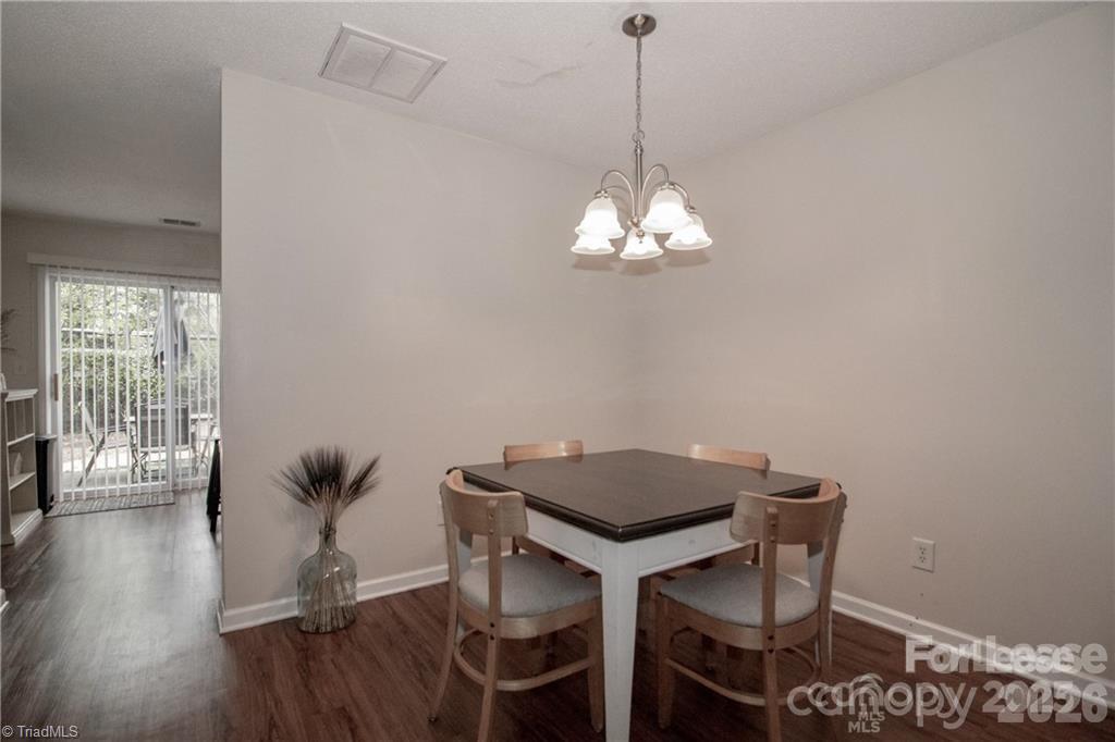137 Lynch Circle Property Photo 9
