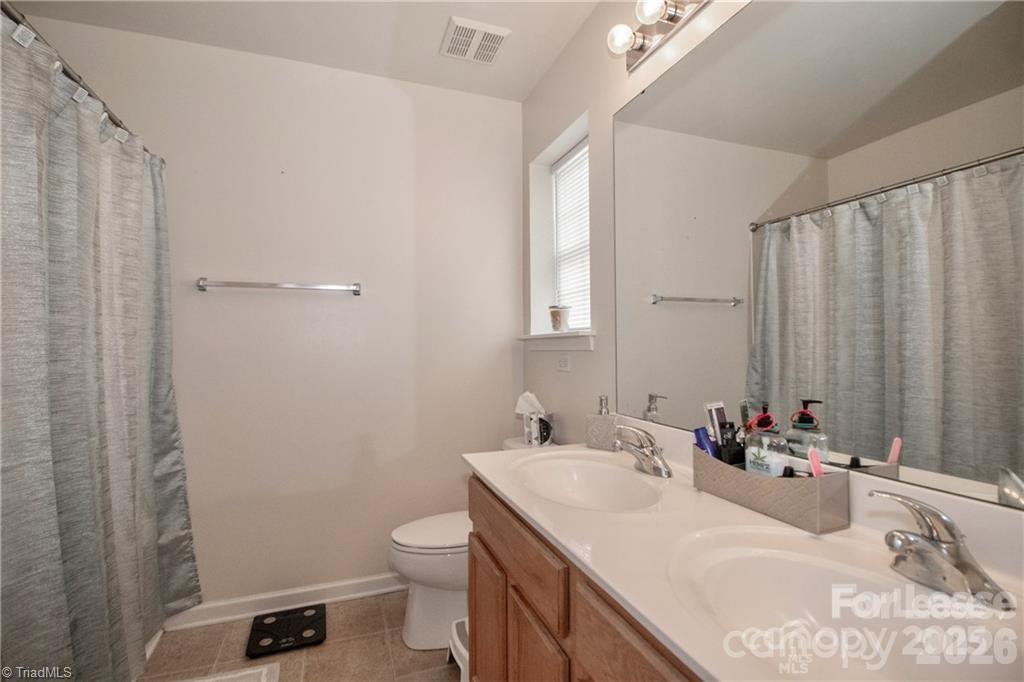137 Lynch Circle Property Photo 23