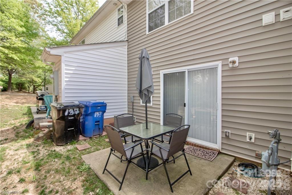 137 Lynch Circle Property Photo 31