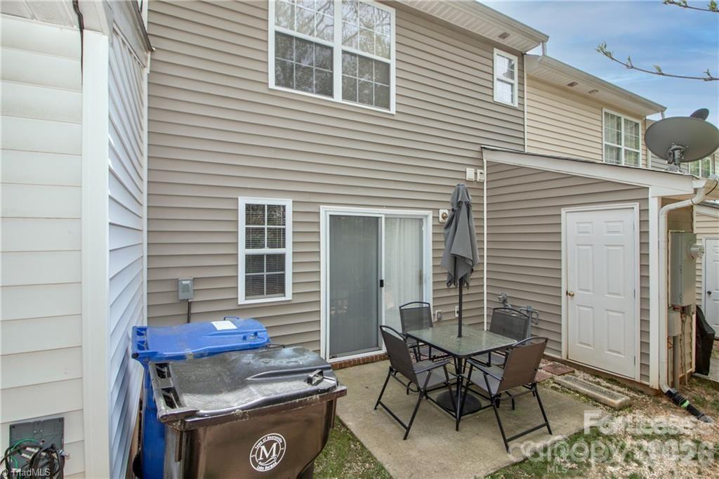 137 Lynch Circle Property Photo 32