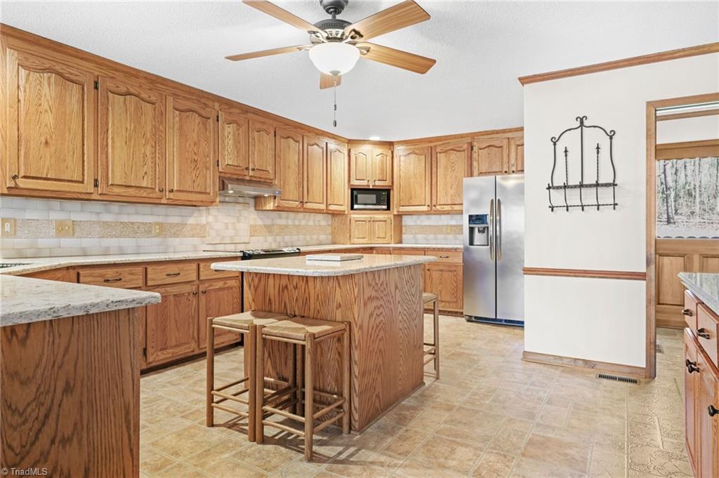 109 Normandy Avenue Property Photo 8