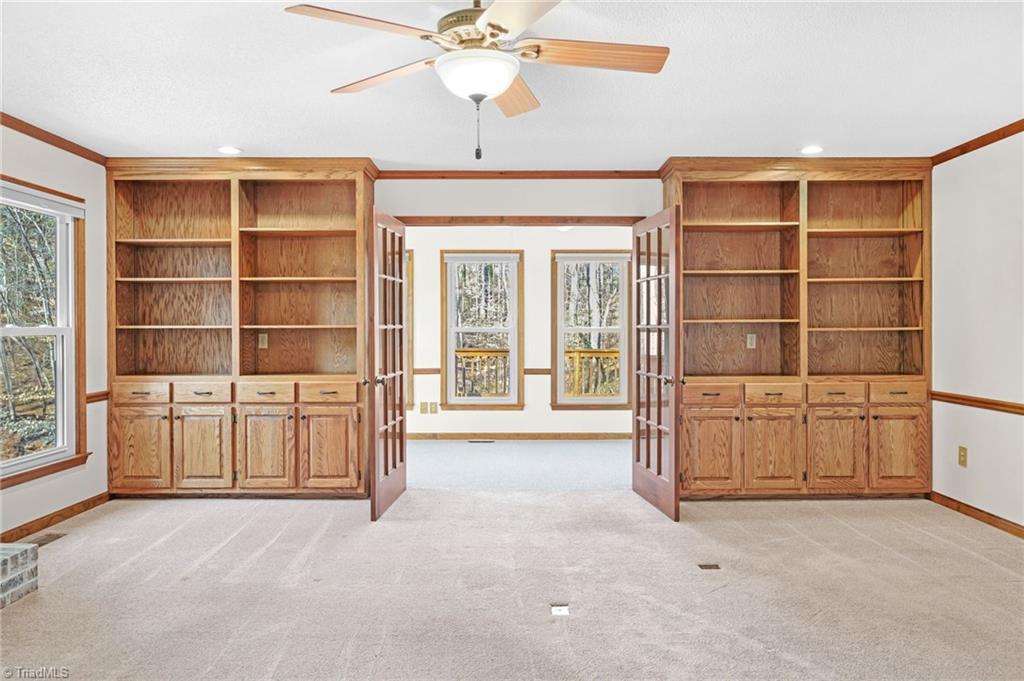 109 Normandy Avenue Property Photo 15